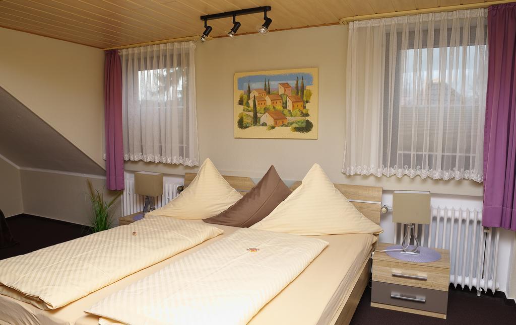 נידגן Hotel Rosenflora מראה חיצוני תמונה
